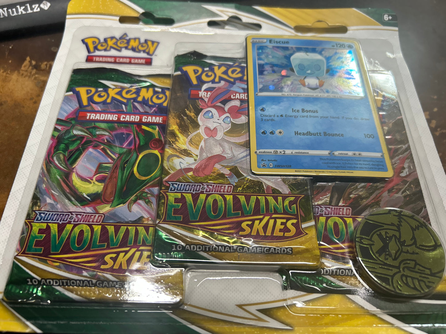 EVOLVING SKIES 3-PACK BLISTER PACK.