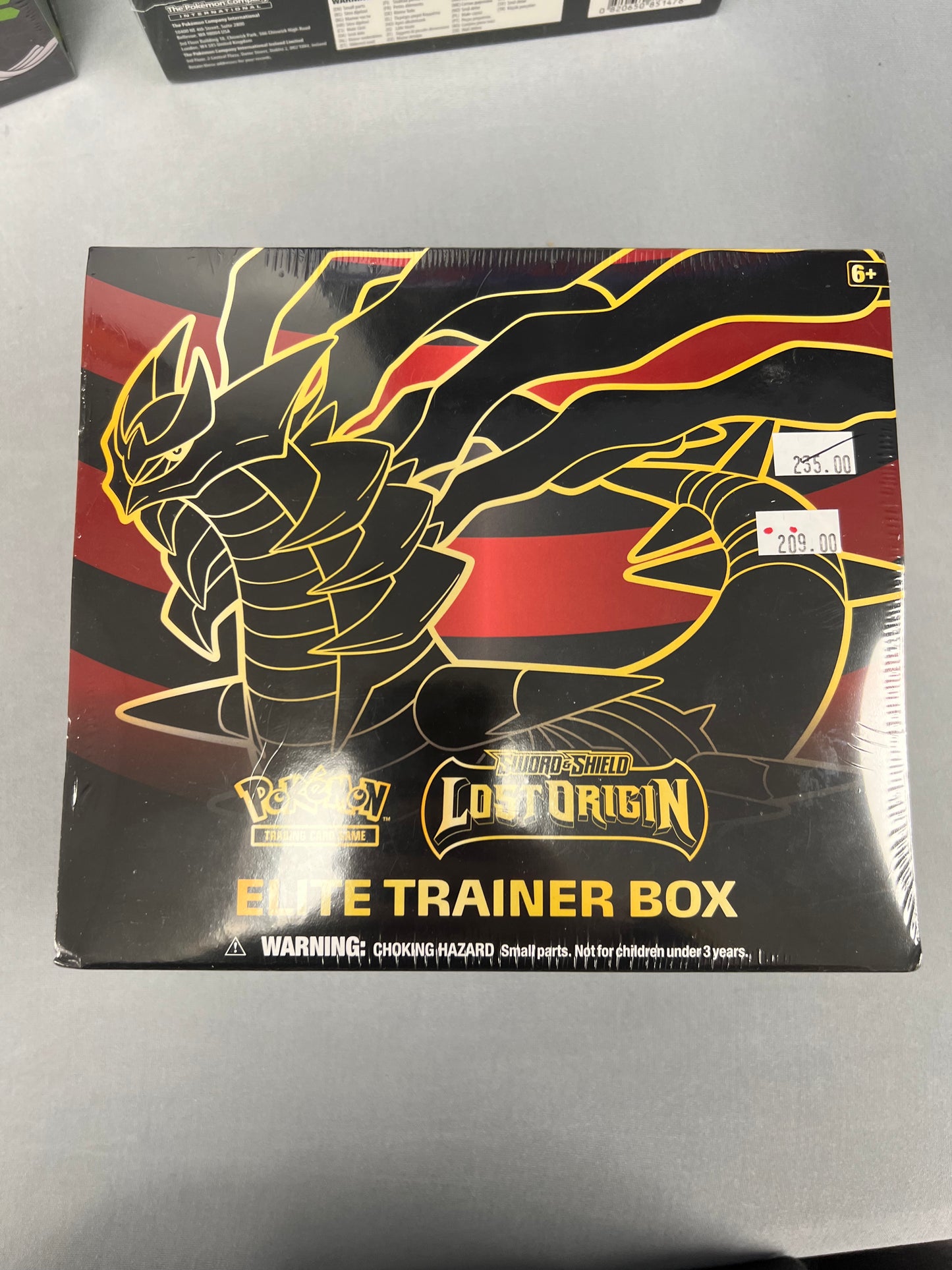 LOST ORIGIN ELITE TRAINER BOX **DAILY DEAL**