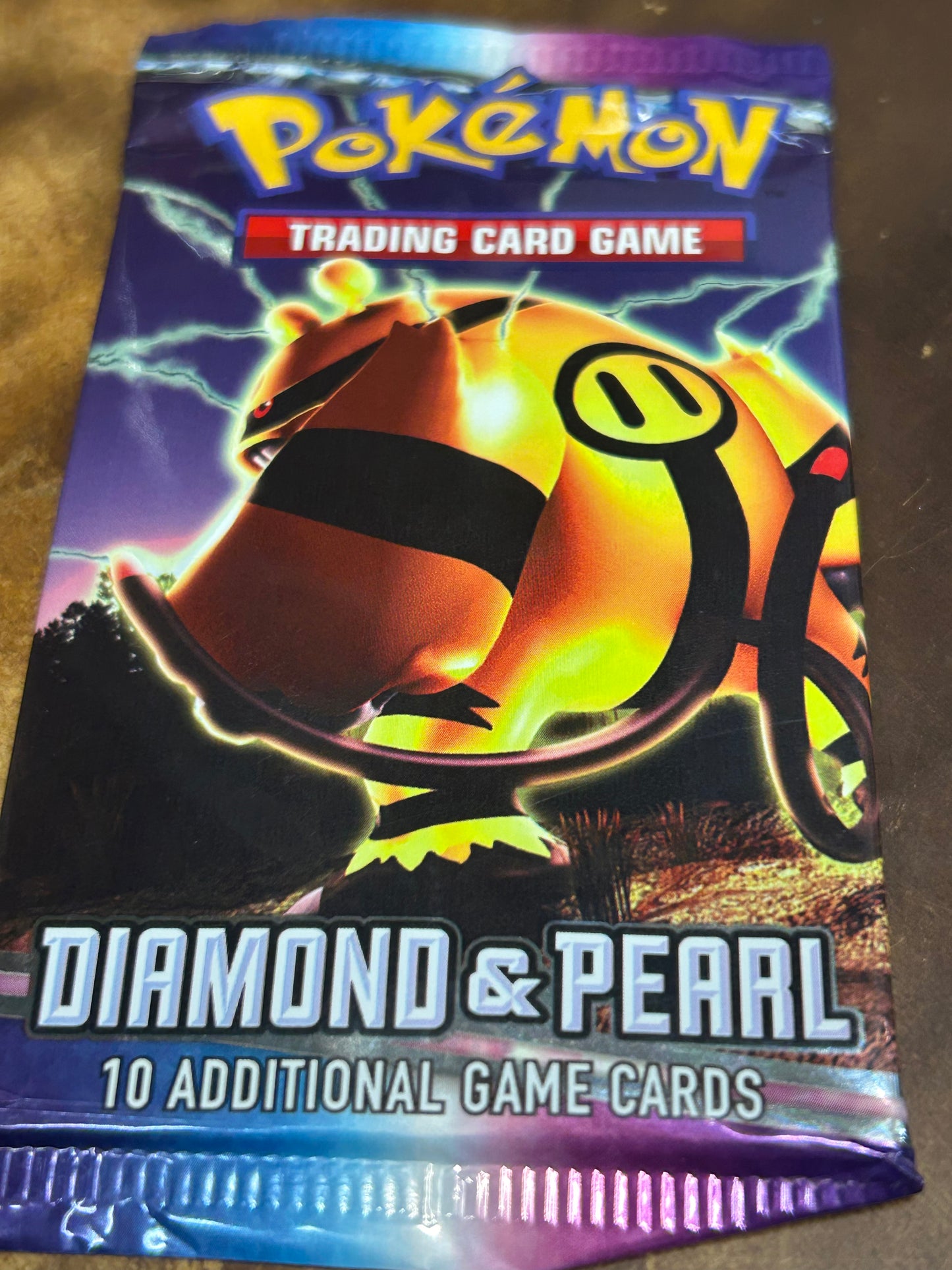 POKEMON DIAMOND AND PEARL BASE SEALED BOOSTER PACK