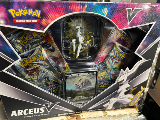ARCEUS V FIGURE COLLECTION