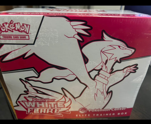 WHITE FLARE POKEMON CENTER ELITE TRAINER BOX