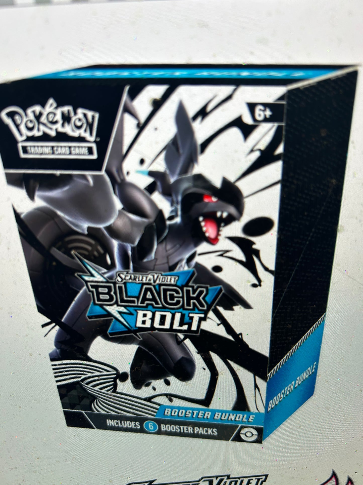 BLACK AND WHITE BLACK BOLT SEALED BOOSTER BUNDLE.  HOT. RELEAS 8/22