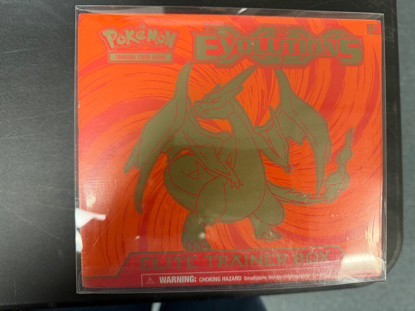 EVOLUTIONS ELITE TRAINER BOX CHARIZARD ARTWORK **DAILY DEAL**