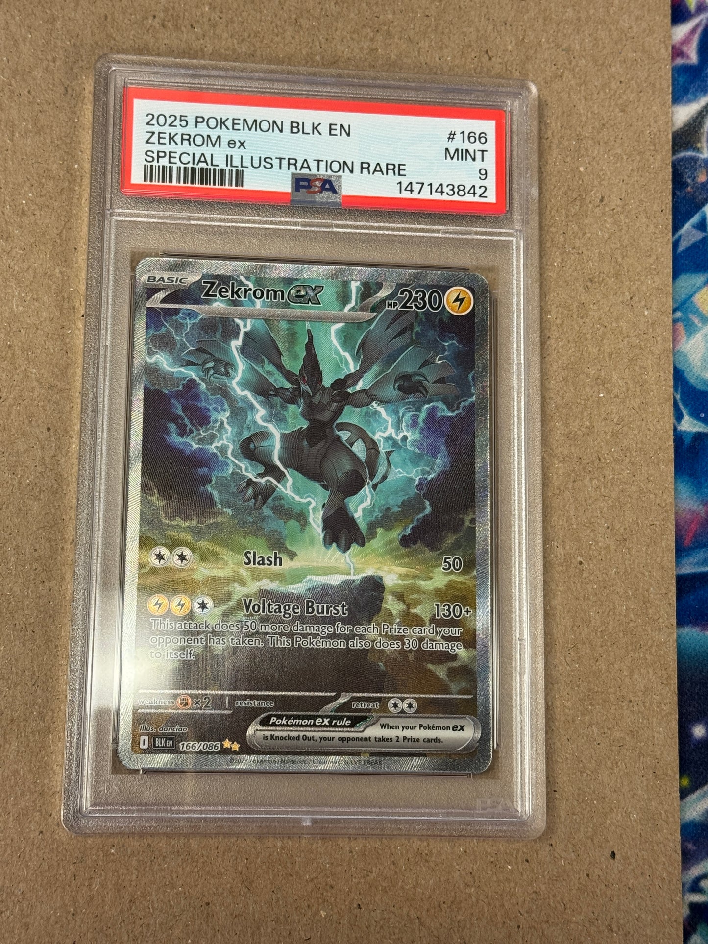 2025 BLACK BOLT ZEKROM ex  #166  PSA 9  PK1274